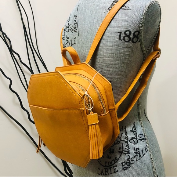 ❌Under One Sky Backpack - Picture 3 of 7